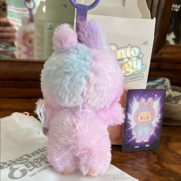 Authentic Pop Mart Big Into Energy The Monsters Luck- New Unboxed - Picture 4 of 11